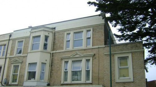 Arrange a viewing for 2 Double Bedroom Student Maisonette with terrace balcony  - Lansdowne