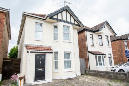 Arrange a viewing for Detatched Family Home Shelbourne Road