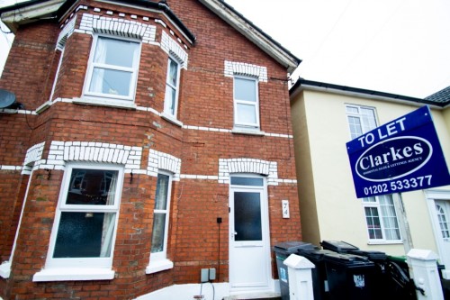 Arrange a viewing for 5 Bed Student house in Heart of Winton - SEE VIDEO TOUR