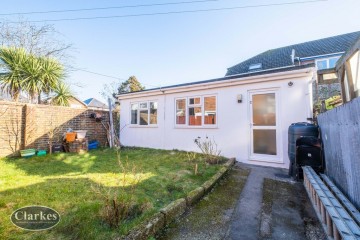 image of 747c Wimborne Road, Moordown