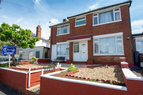 Arrange a viewing for Large 4/5 Bed Detached House in Ensbury Park