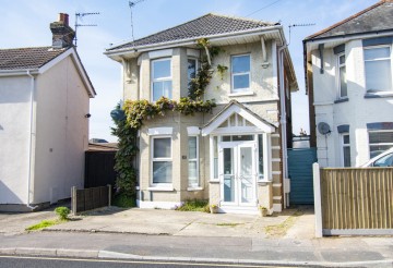 image of 17 Ensbury Park Road, Dorset